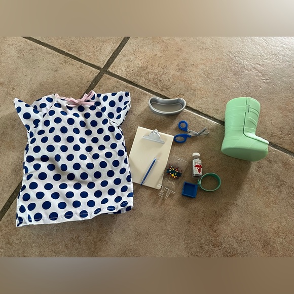 Our generation 18”  doll sized hospital doctor set - Picture 1 of 3